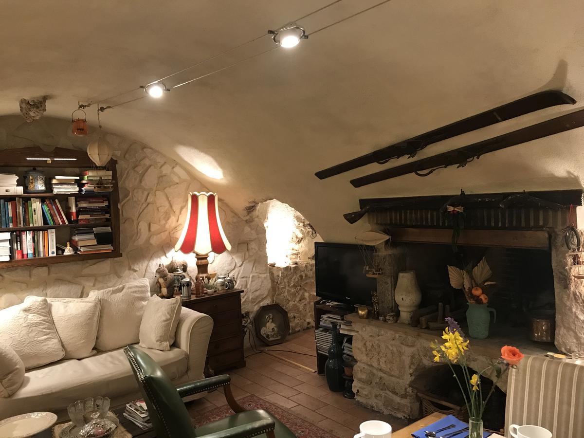B&B Il Grottino Di 阿塞尔吉 外观 照片